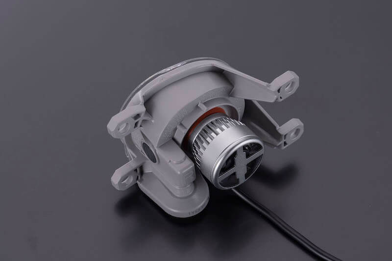 トヨタ純正LEDフォグ交換用バルブ ハイエース７型 ８０系 L1B LED フォグランプ 2色切替 ホワイト イエロー メモリー機能付き